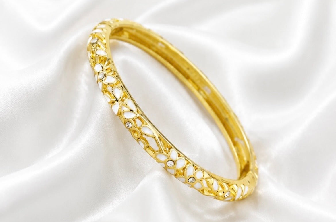 Vintage Artisian Bangle Bracelets *BUY 1 GET 1 FREE* *Pre order*