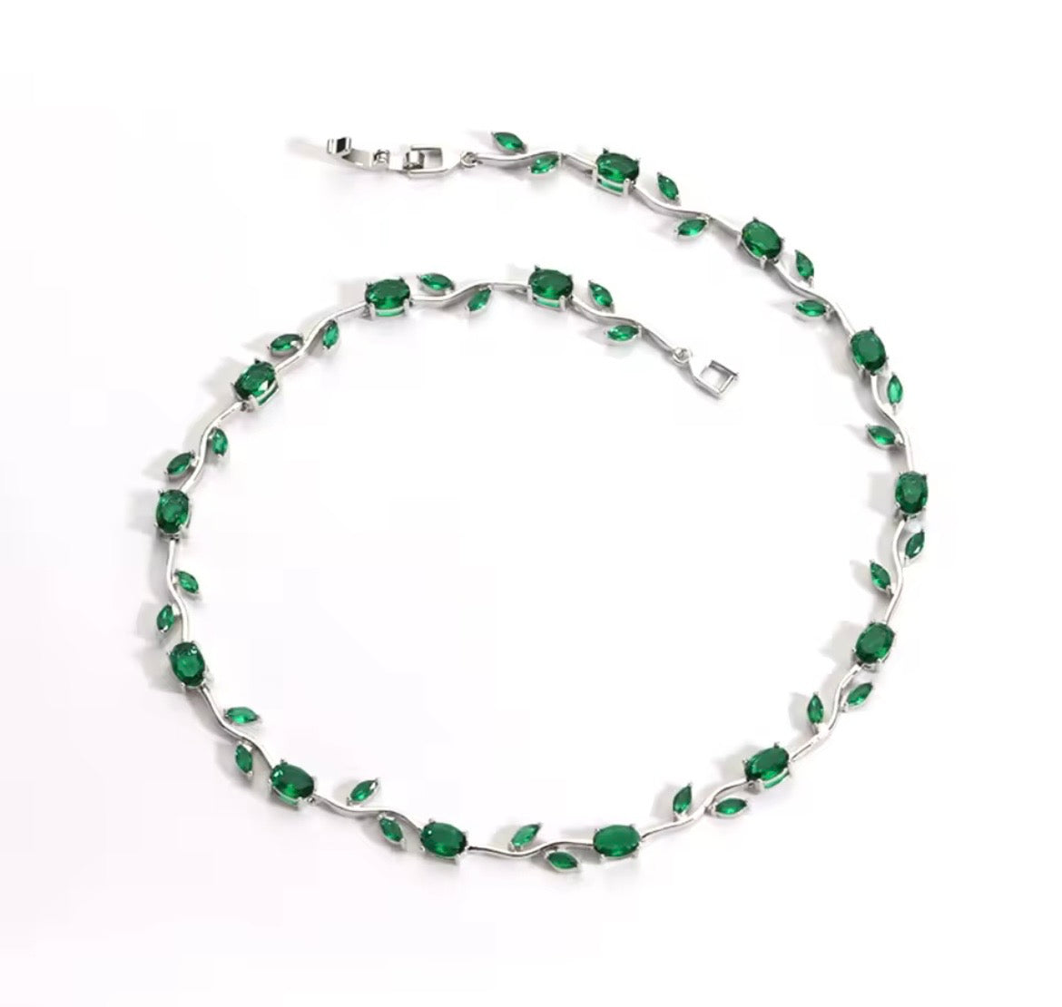 BUY 1 GET 1 FREE Flora Goddess Choker Necklace *Pre Order*